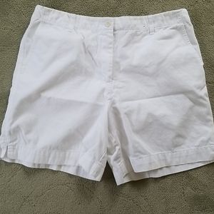 New York & Company white shorts Size 14
